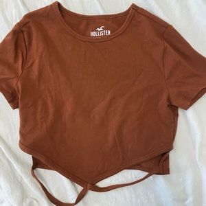 Hollister shirt. Never used. Good material.